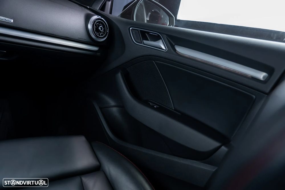 Audi S3 Sportback TFSI quattro S tronic - 27