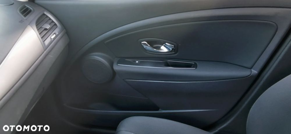 Renault Megane - 2