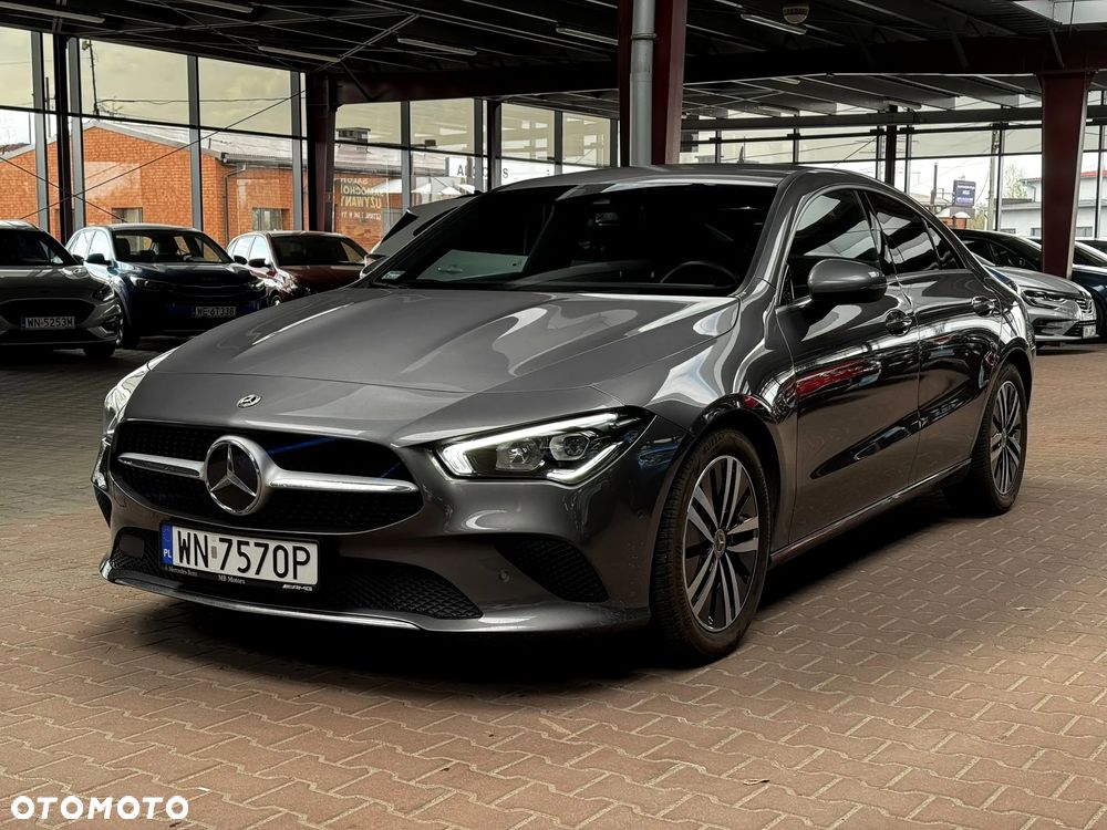 Mercedes-Benz CLA 200 Progressive 7G-DCT - 3