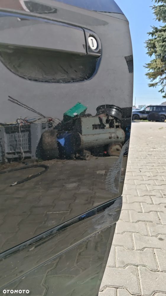 DRZWI PRZÓD LEWE I PRAWE AUDI A3 8P lakier LY9B kompletne - 2