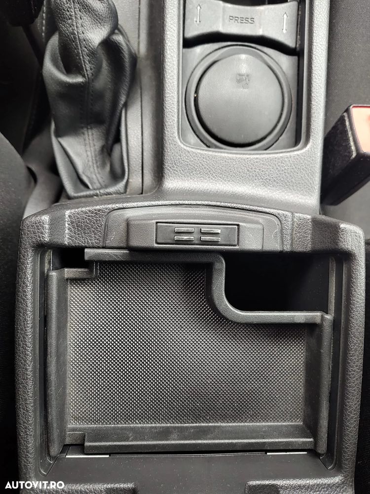 Ford Focus 1.0 EcoBoost Trend Edition - 17