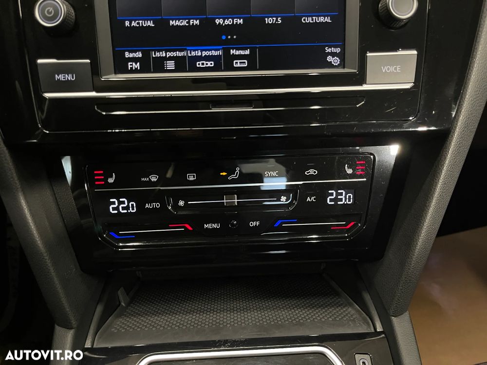 Volkswagen Passat 2.0 TDI SCR DSG Highline - 19