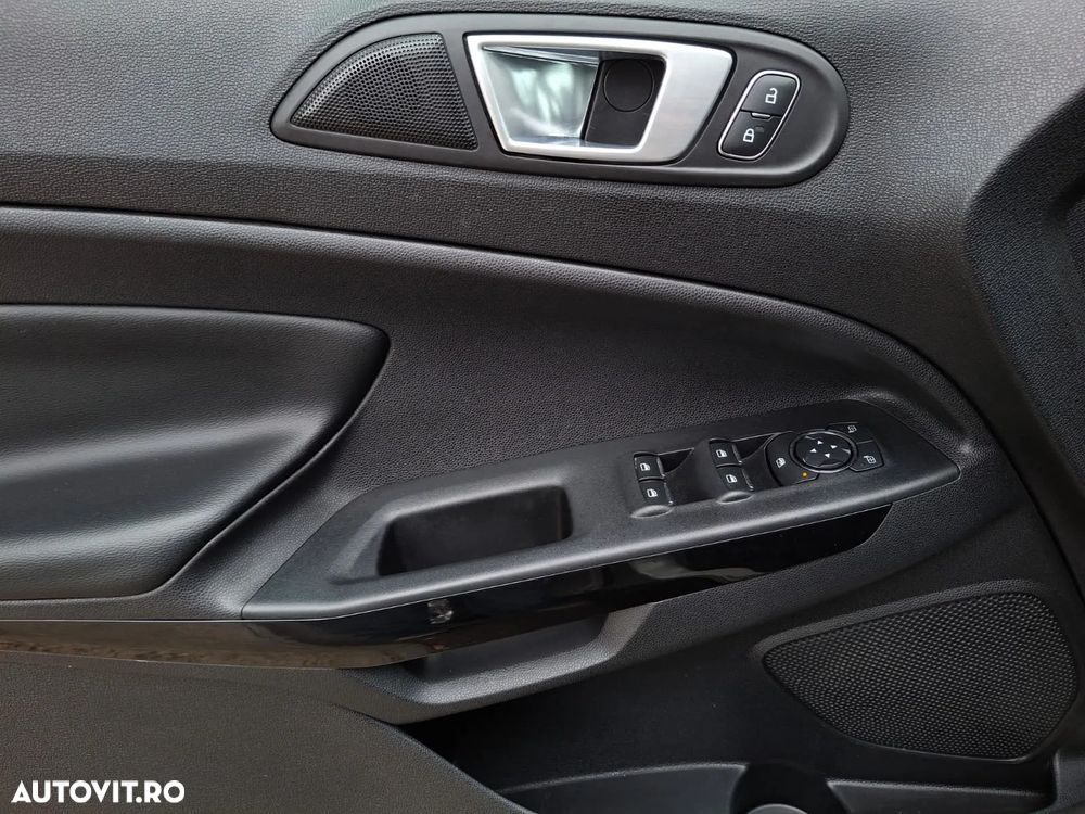 Ford EcoSport 1.5 EcoBlue Titanium - 24