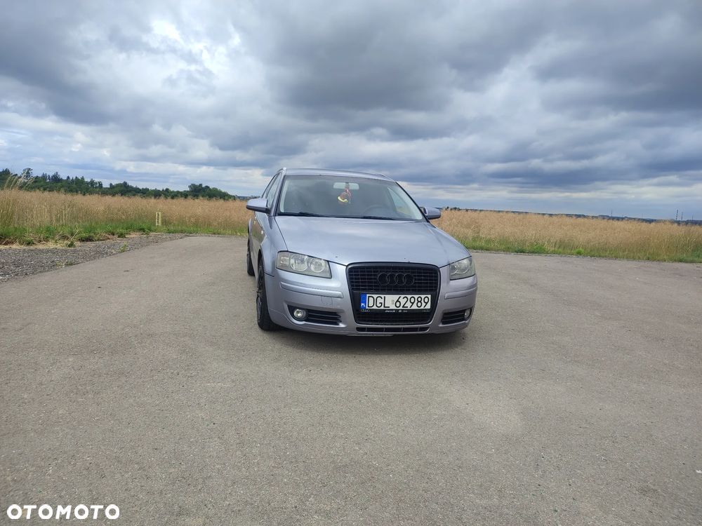 Audi A3 Sportback 2.0 TDI DPF Ambiente - 2