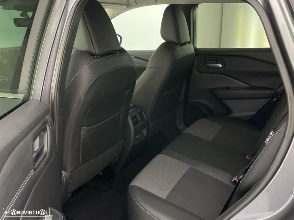Nissan Qashqai 1.3 DIG-T Advance Xtronic - 12