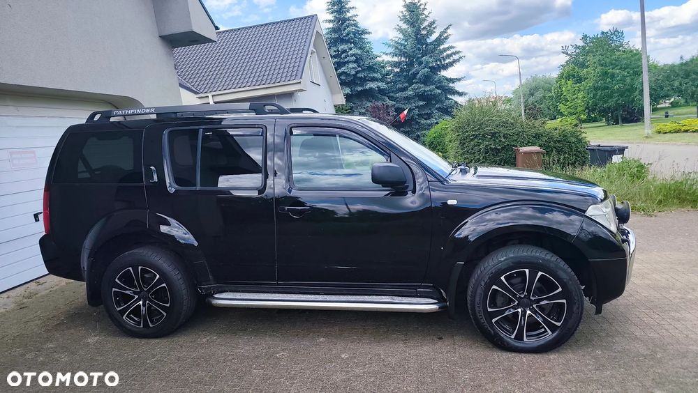 Nissan Pathfinder 2.5 dCi Premium - 12