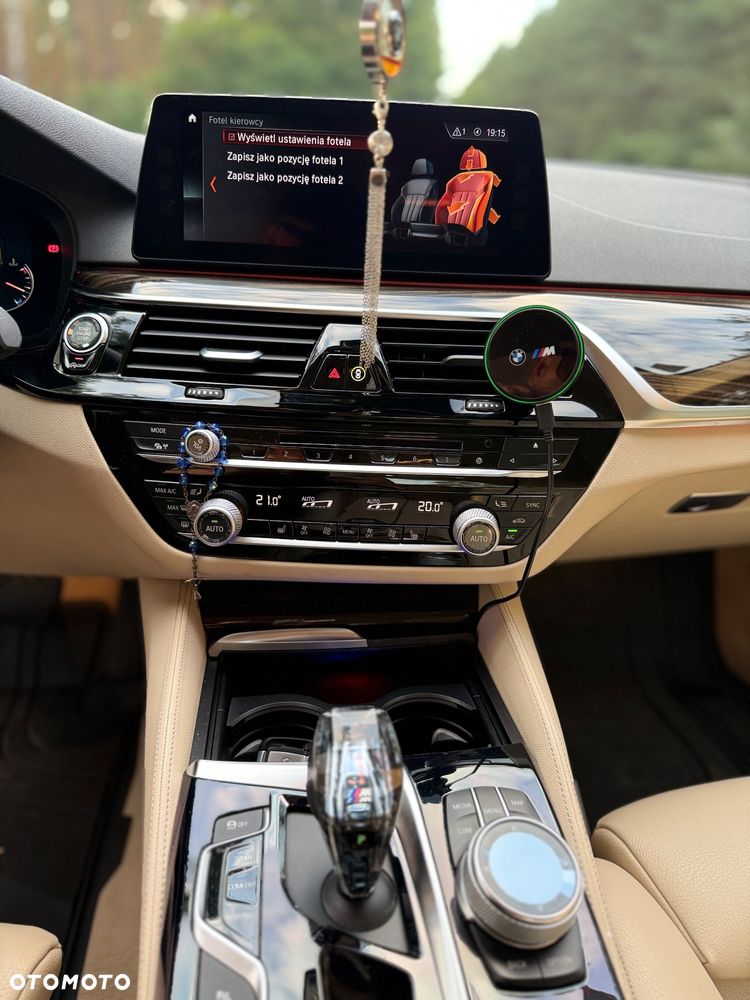 BMW Seria 5 520d xDrive Luxury Line - 16