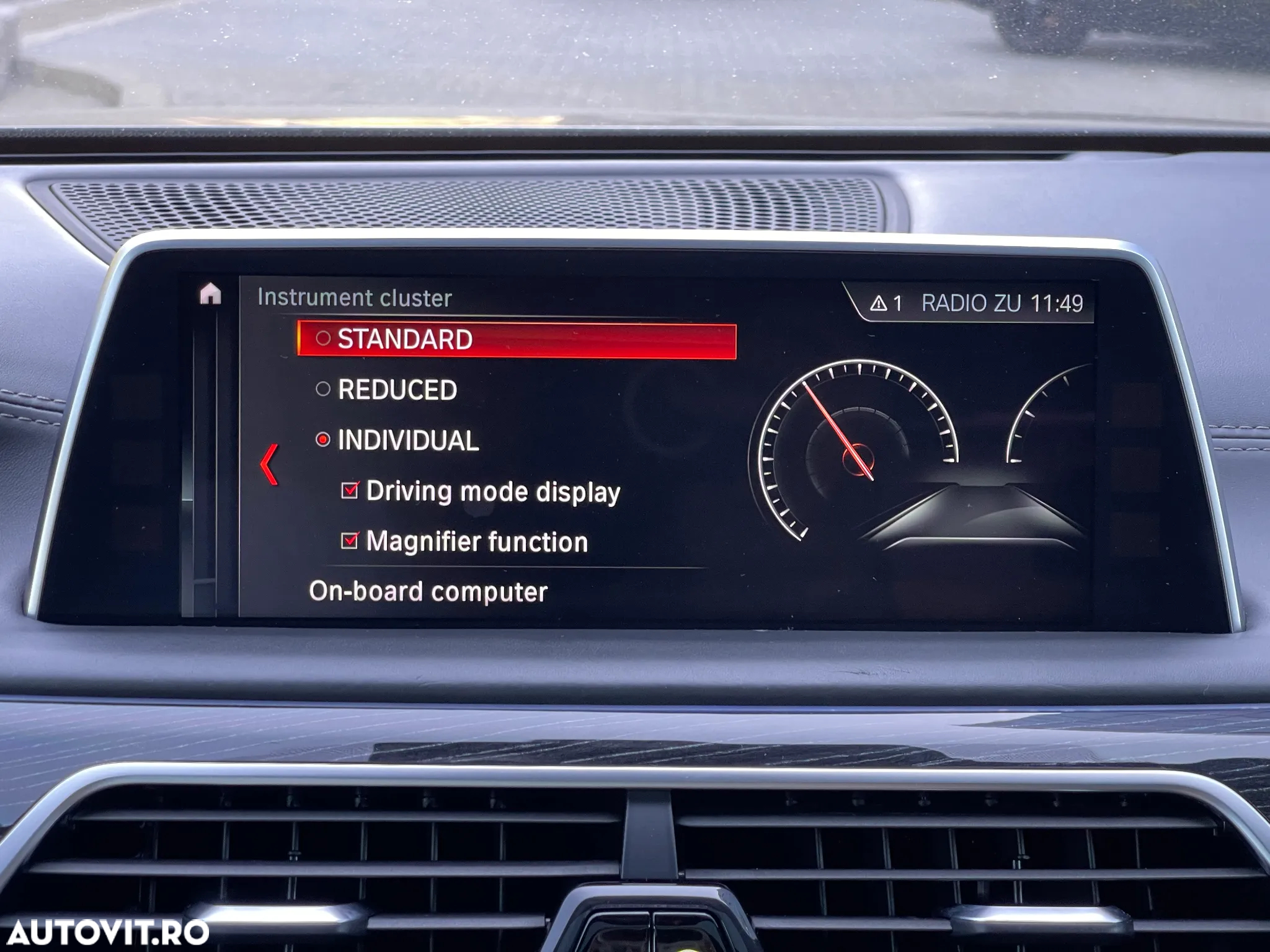 BMW Seria 7 740d xDrive - 38