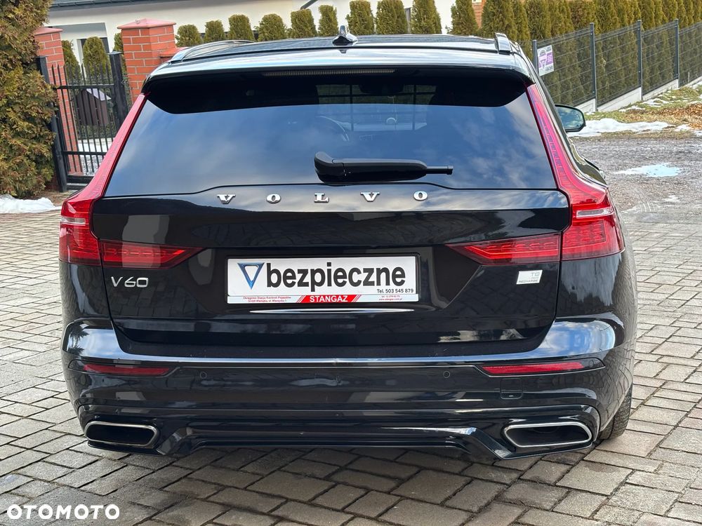 Volvo V60 T8 AWD Recharge Geartronic RDesign - 13