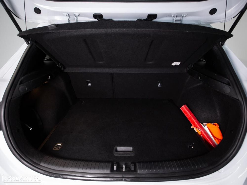 Kia Ceed 1.0 T-GDI Urban - 12