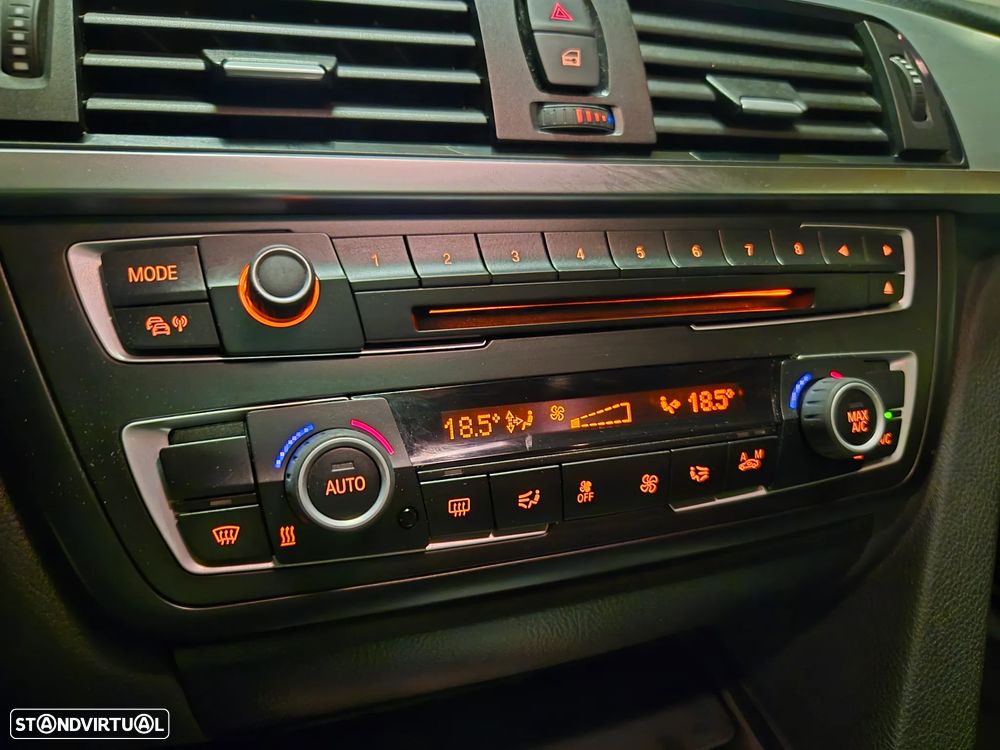 BMW 320 d EfficientDynamics Line Modern Auto - 26