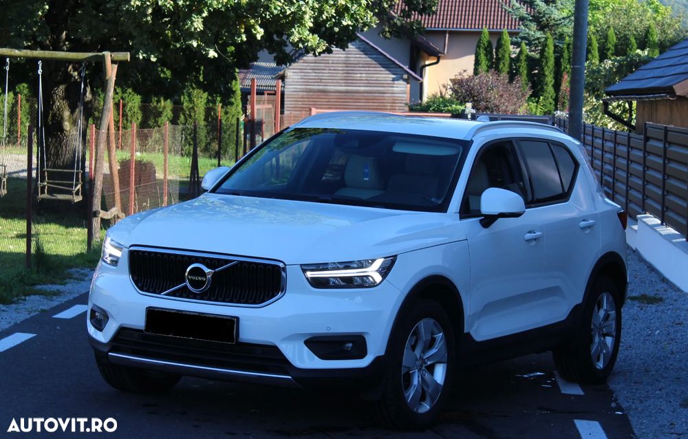 Volvo XC 40 D4 AWD Momentum Pro - 5