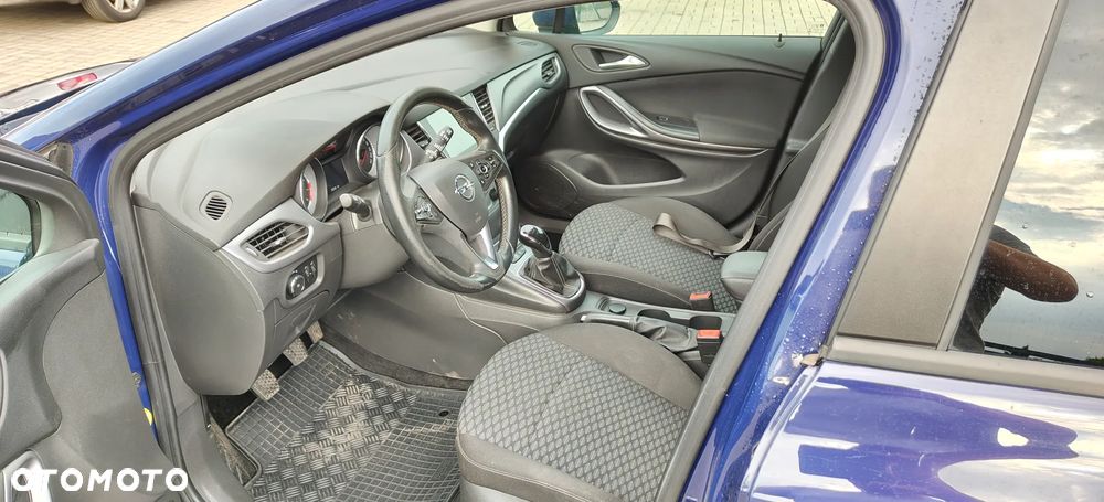 Opel Astra 1.4 Turbo Business - 8