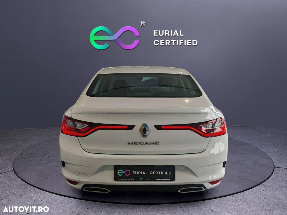 Renault Megane TCE 140 EDC Techno - 5