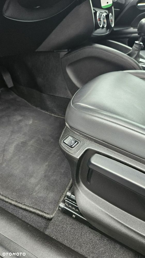 Fiat Tipo 1.4 T-Jet 16v Lounge - 22