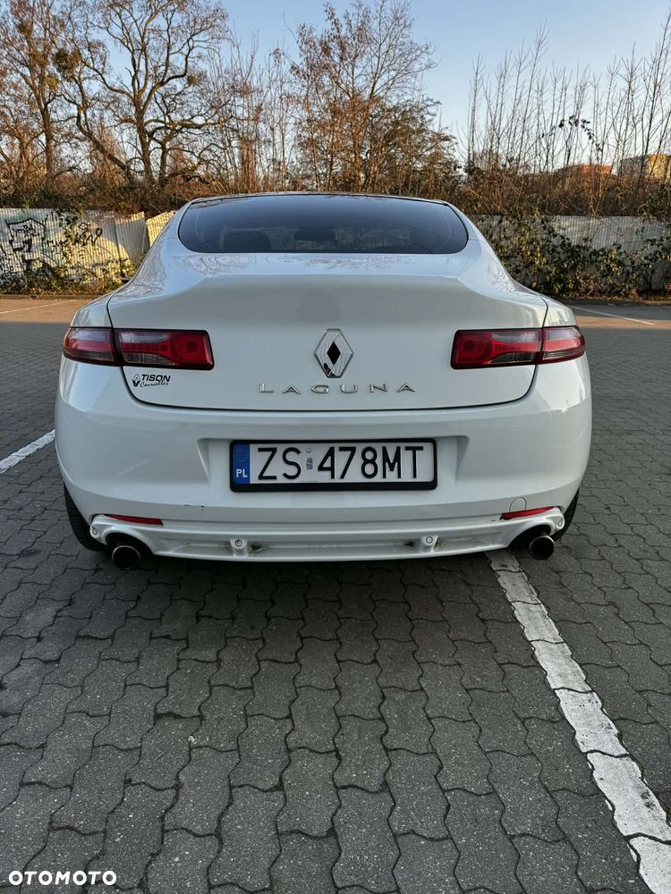 Renault Laguna 2.0 dCi Monaco GP2 - 7