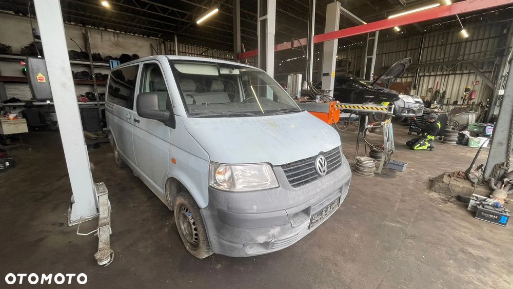 Volkswagen T5 NA CZĘŚCI!!! Kolor: LL7E - 1