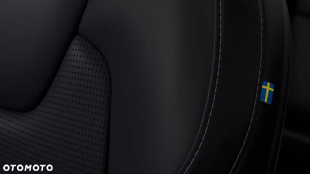 Volvo V90 T8 AWD Plug-In Hybrid Plus Dark - 10