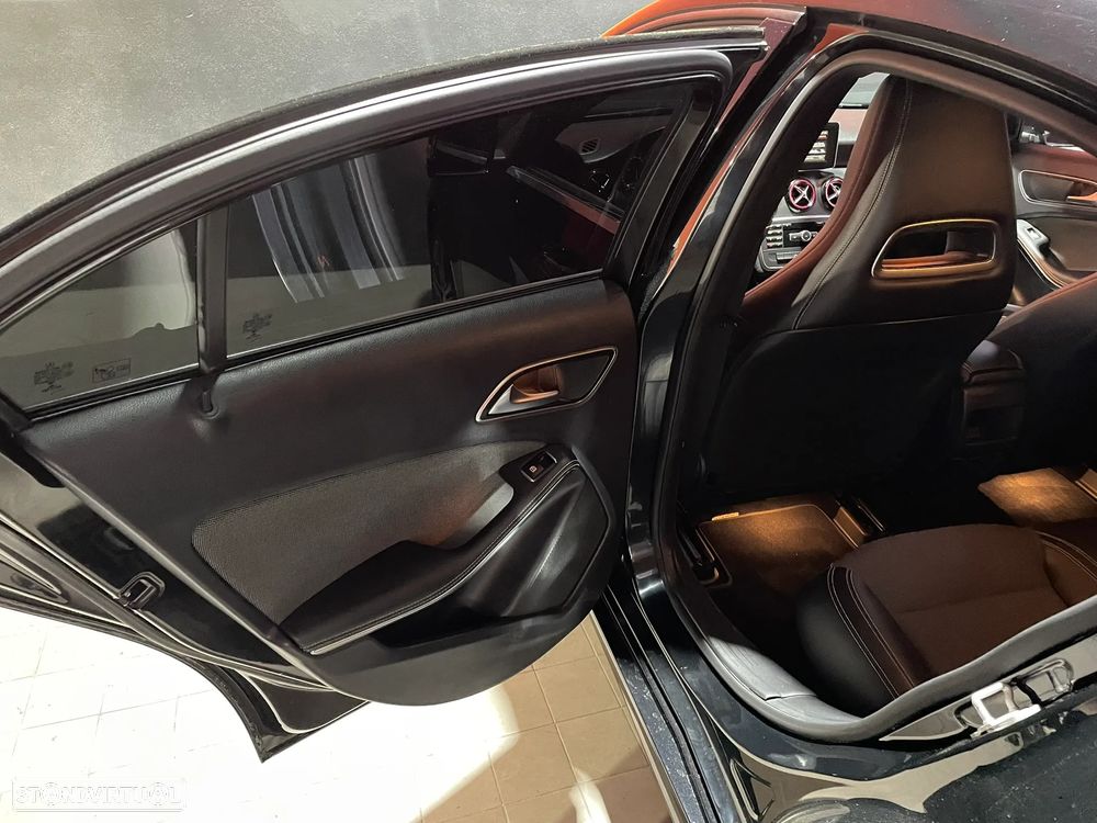 Mercedes-Benz A 180 CDI 7G DCT - 26