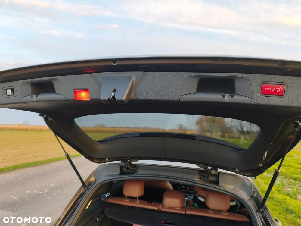 Mercedes-Benz GLC 250 d 4-Matic - 16