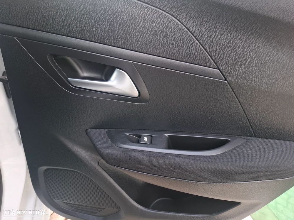 Peugeot 208 PureTech 75 Active - 39