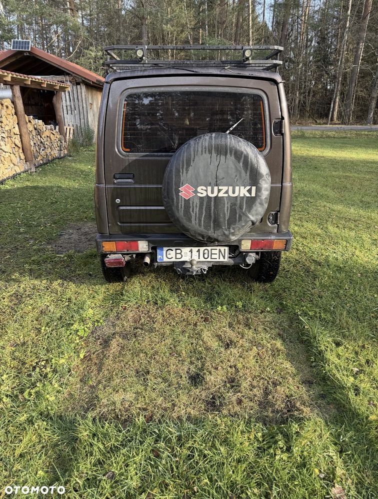 Suzuki Samurai - 3