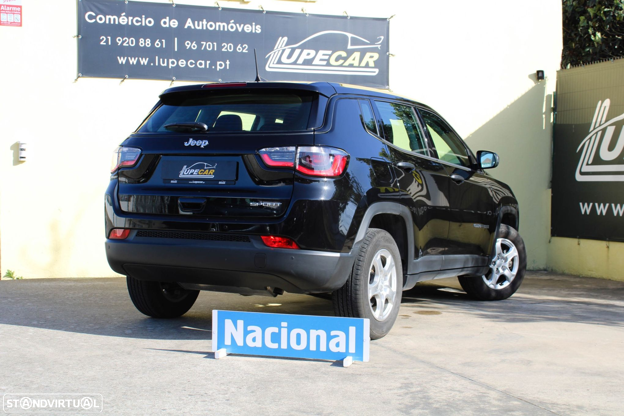 Jeep Compass 1.3 T Sport - 3