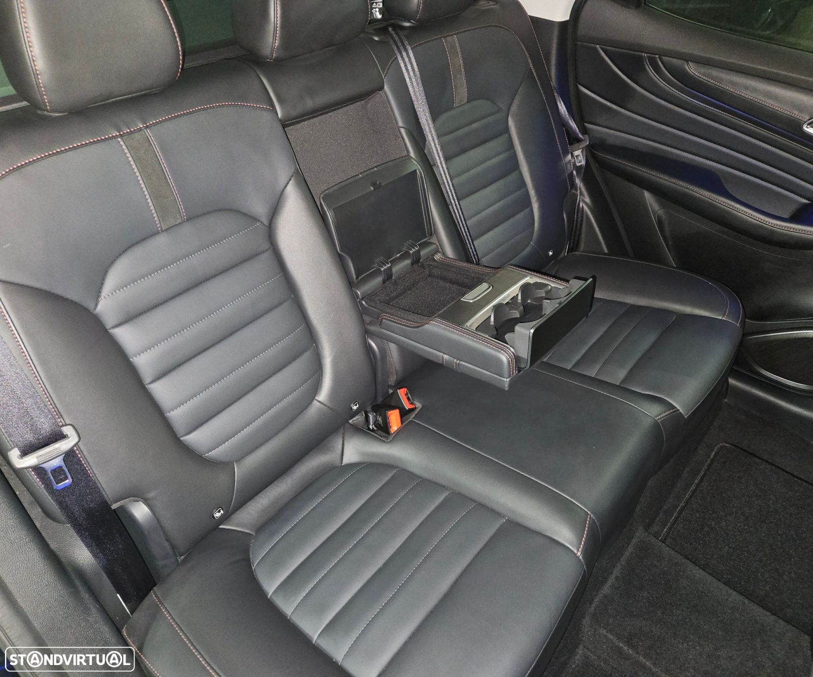 MG EHS 1.5 T-GDI Plug-in Hybrid Luxury - 41