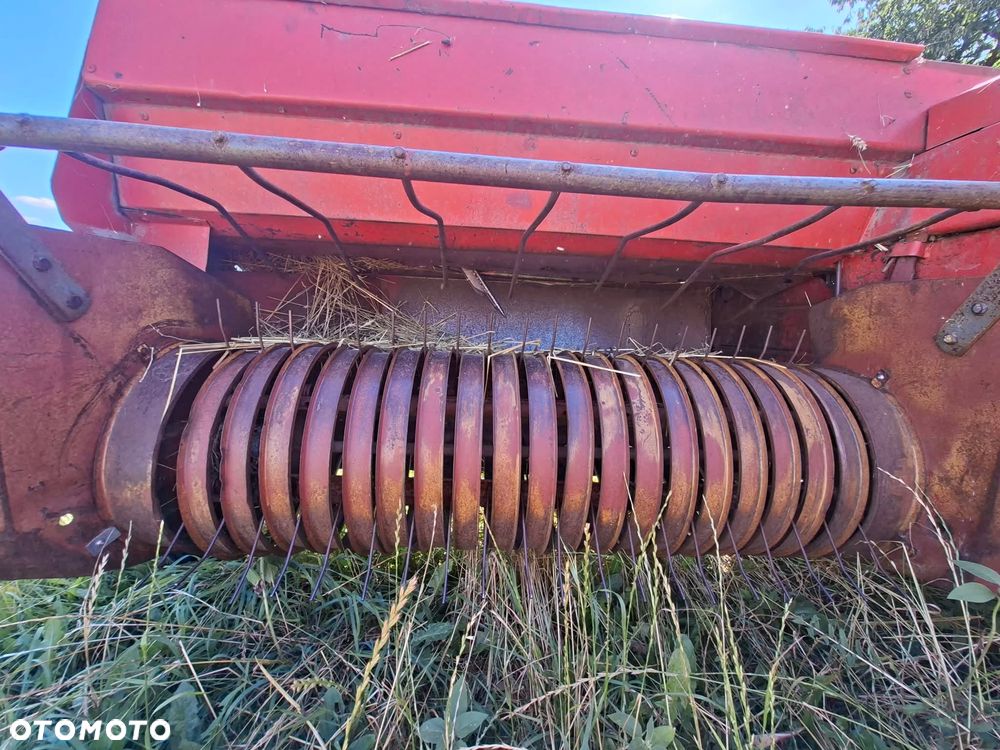 New Holland 271 - 15