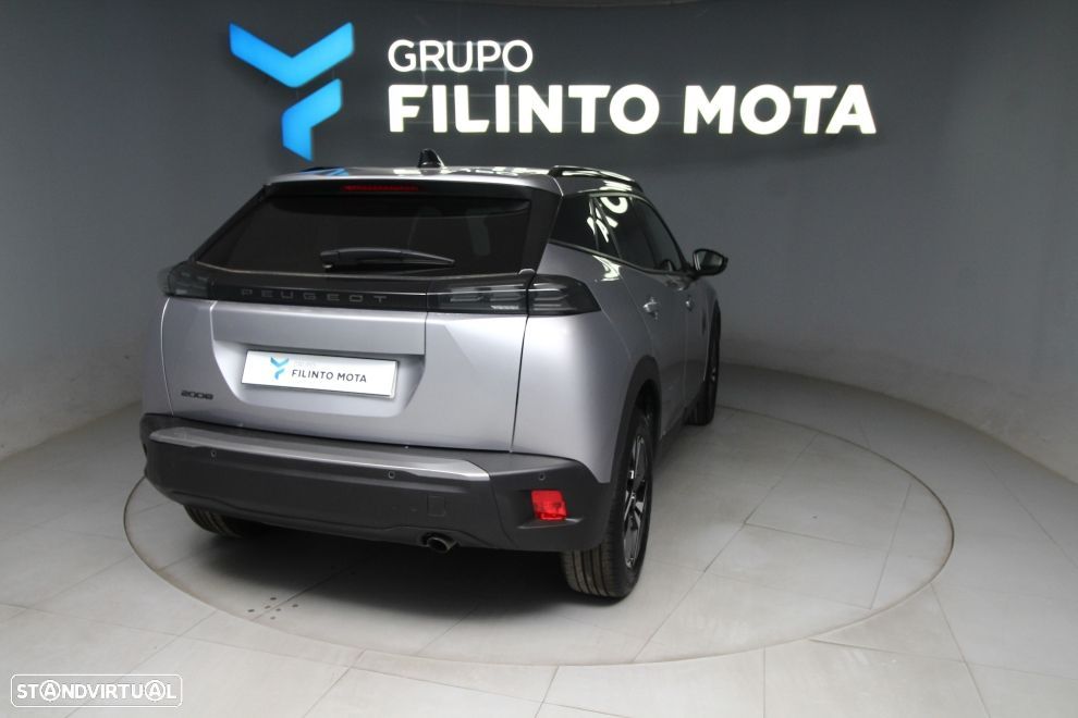 Peugeot 2008 1.2 PureTech Allure - 3