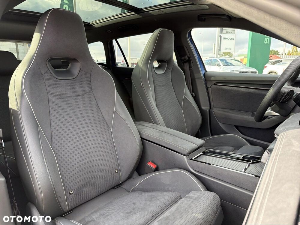 Skoda Superb 2.0 TDI SCR 4x4 Sportline DSG - 17