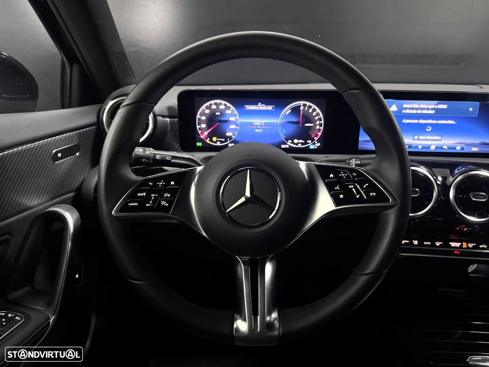 Mercedes-Benz A 250 e - 13