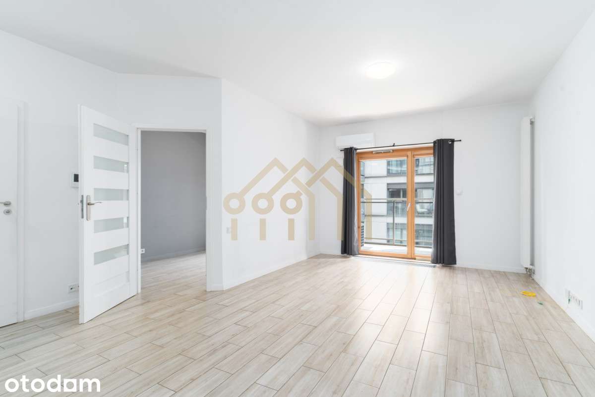 Mennica Residence – 2 pokoje z balkonem, 41 m²