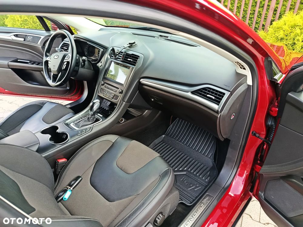 Ford Mondeo 2.0 TDCi Titanium PowerShift - 29