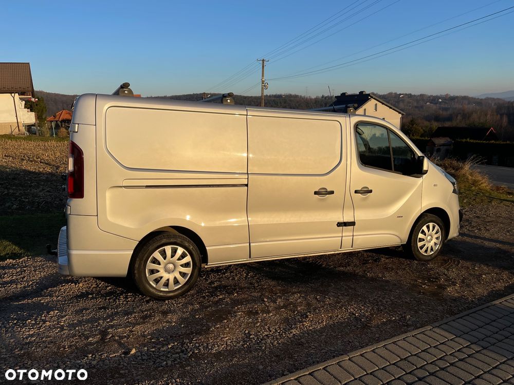 Opel Vivaro - 13