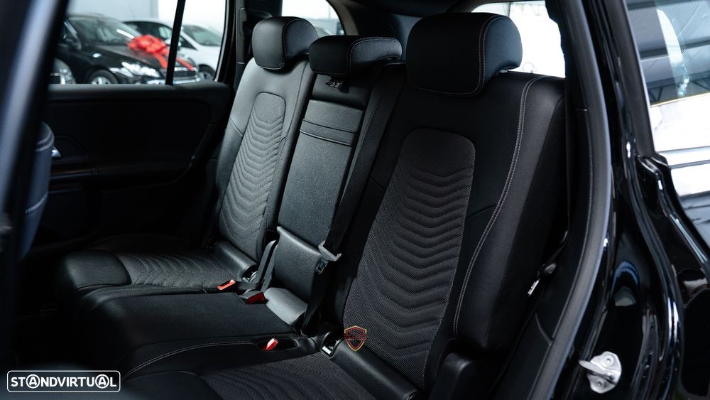 Mercedes-Benz GLB 180 d - 31