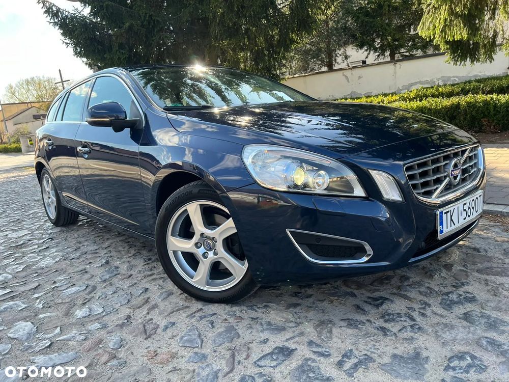 Volvo V60 T4 Summum - 40