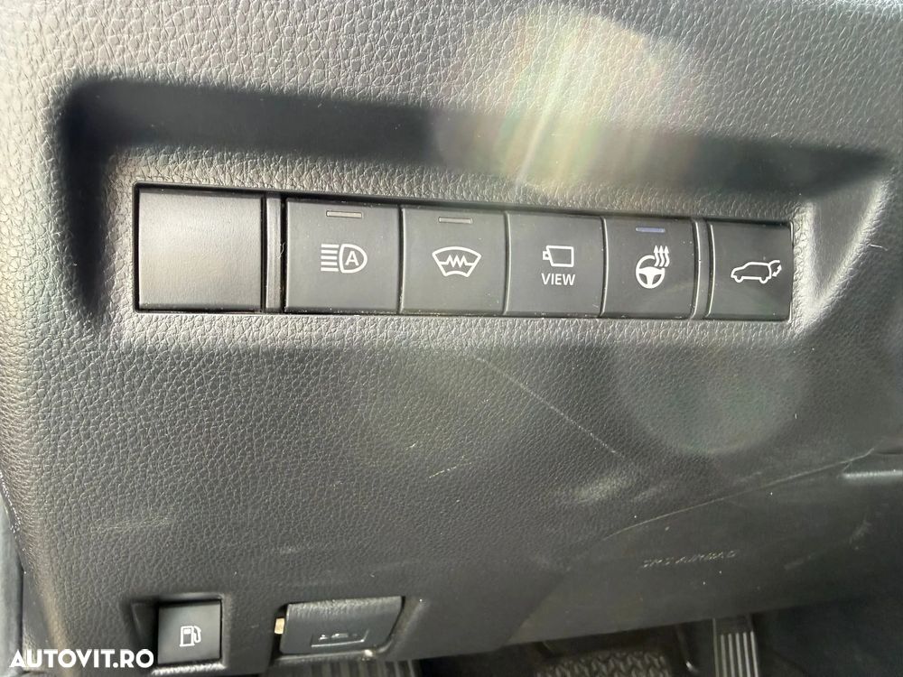 Toyota RAV4 2.5 VVT-iE 4x4 Luxury Premium - 11