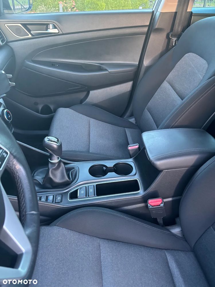 Hyundai Tucson 1.6 GDi Comfort 2WD - 23