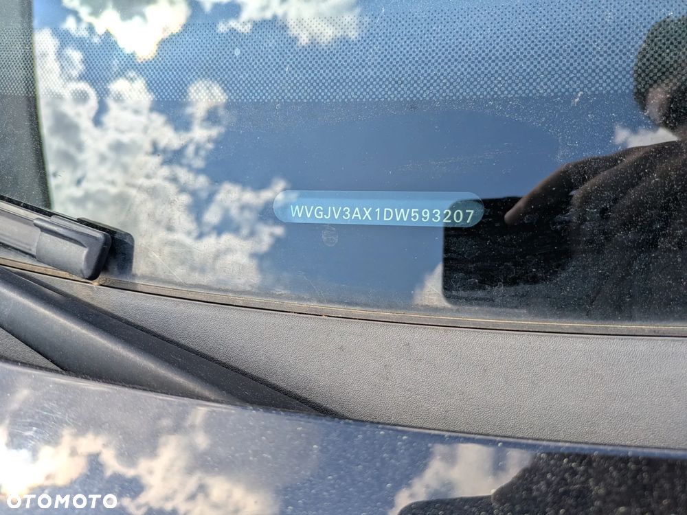 Volkswagen Tiguan - 16