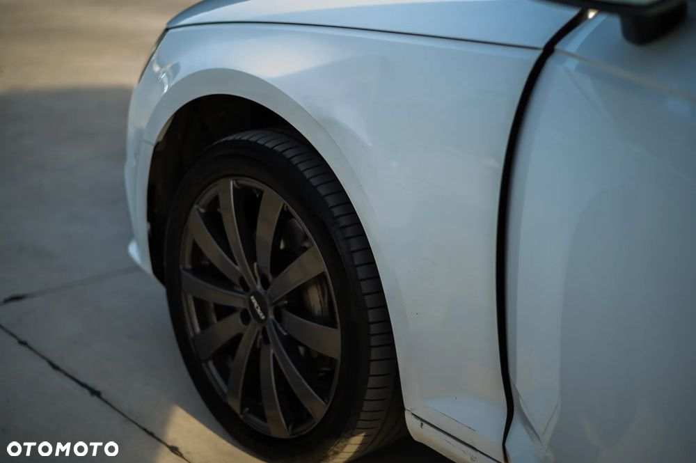 Audi A4 2.0 TDI clean diesel Multitronic - 17