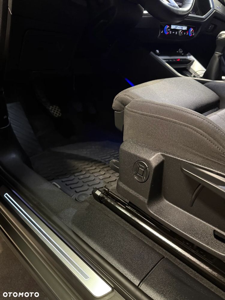 Audi Q3 35 TFSI - 11