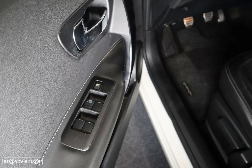 Nissan Qashqai 1.6 dCi Tekna Premium 17 360 S&S - 15