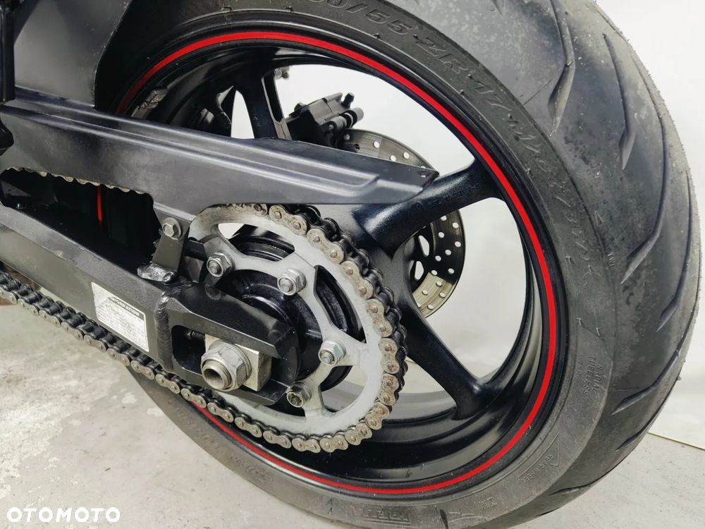 Yamaha FZ6 - 26