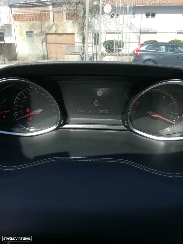 Peugeot 308 SW 1.2 PureTech GT Line EAT8 - 8