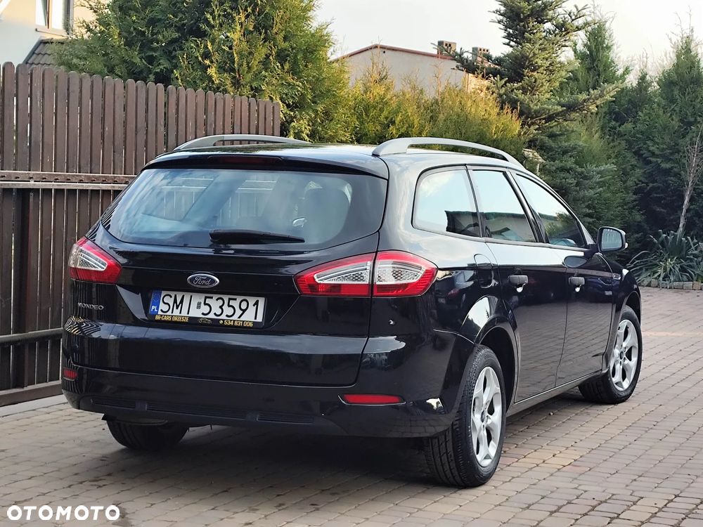Ford Mondeo 1.6 Ambiente - 13