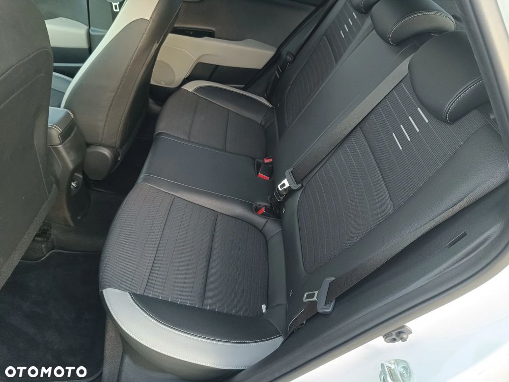 Kia Stonic 1.0 T-GDI L Business Line - 14