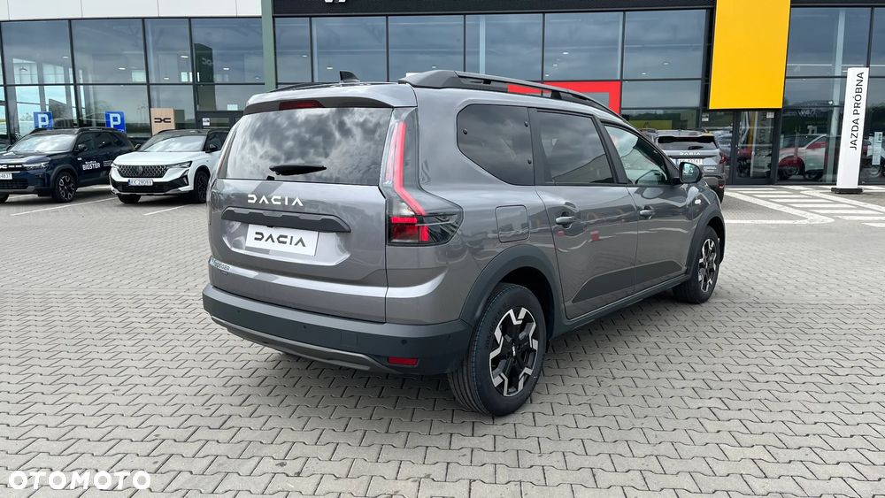 Dacia Jogger 1.8 Full Hybrid 155 Journey MMT 7os - 6