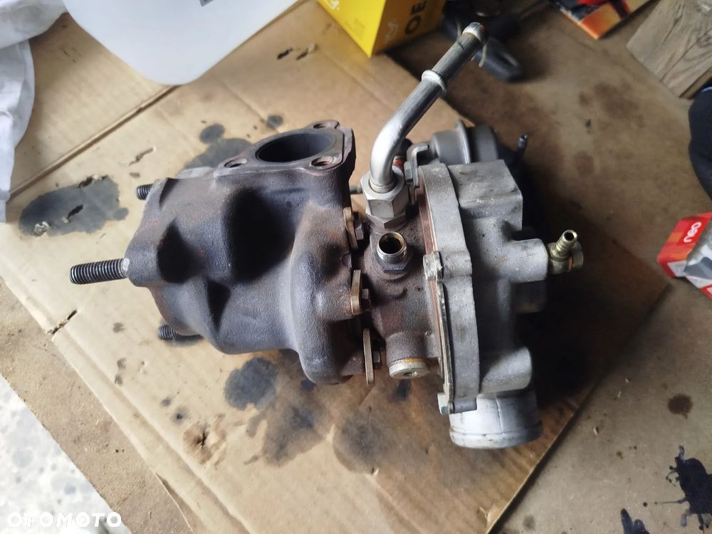 Audi A4 B7 1.8 T BFB turbina alternator pompa wspomagania osprzęt silnika - 6