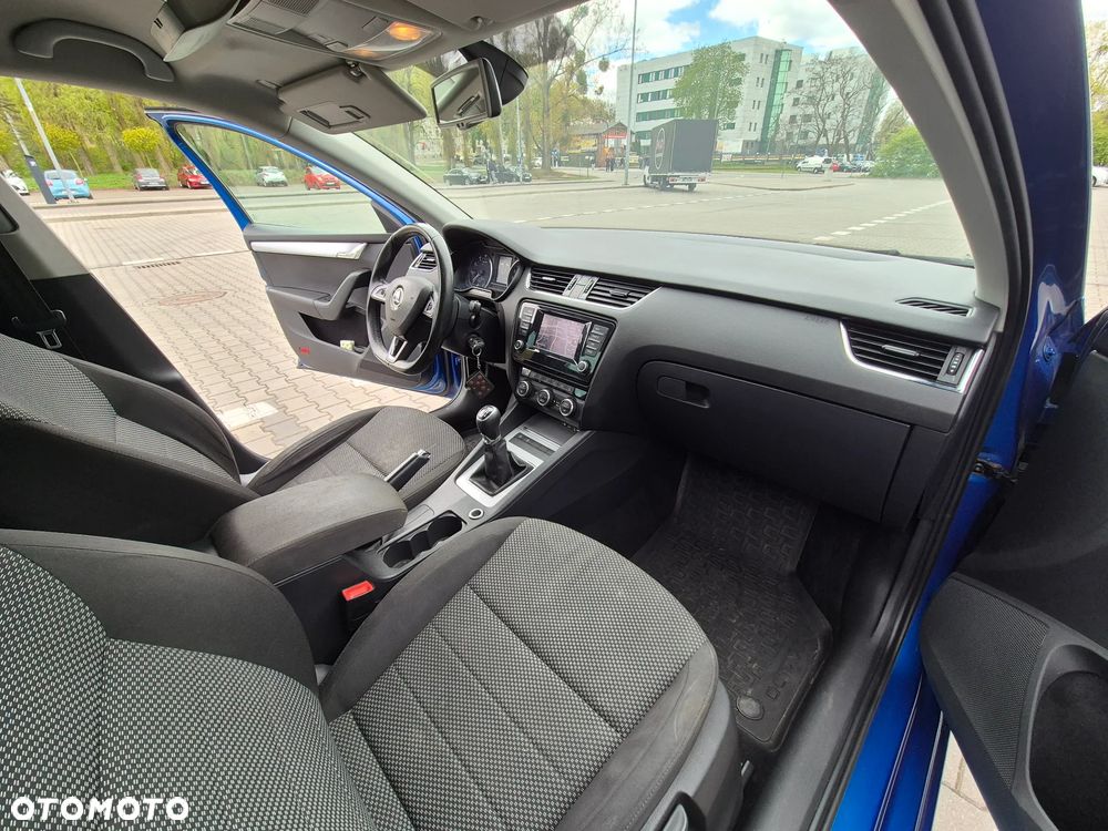 Skoda Octavia 1.4 TSI Ambition - 9